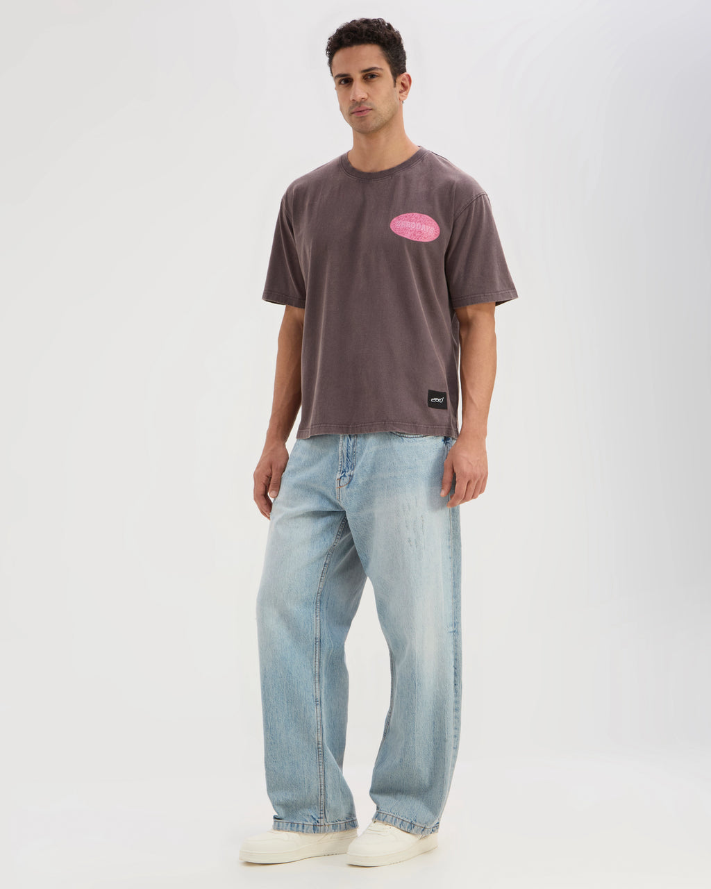 PINK BOOTS T-SHIRT